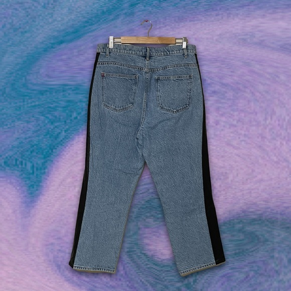 ♥︎ BDG Wide Leg Jeans ♥︎ - Picture 2 of 6